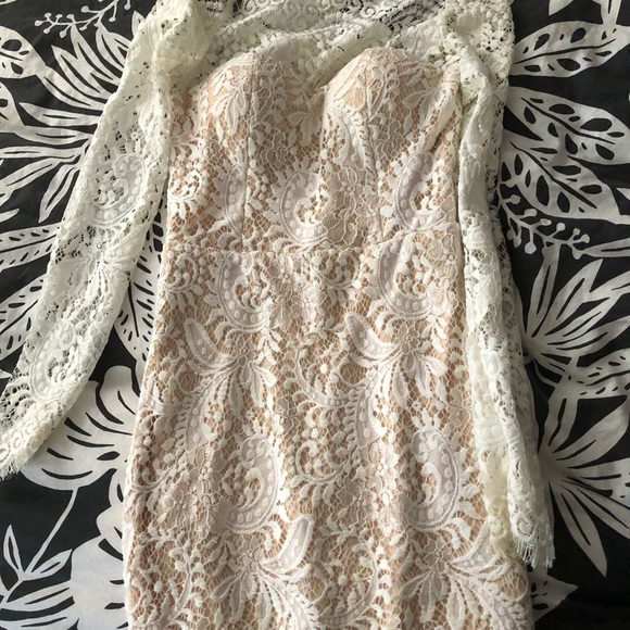 Tatiana Dress from Miss Holly - Picture 4 of 4